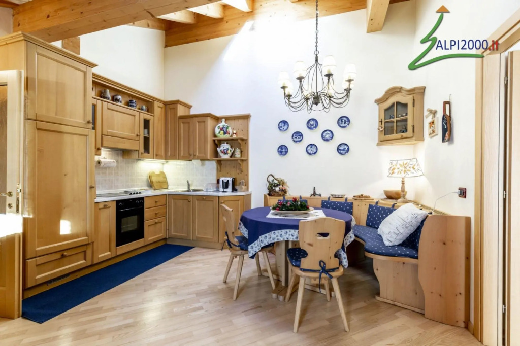 RADETZKY -  typical apartment. (022113-AT-667315)-604  RADETZKY