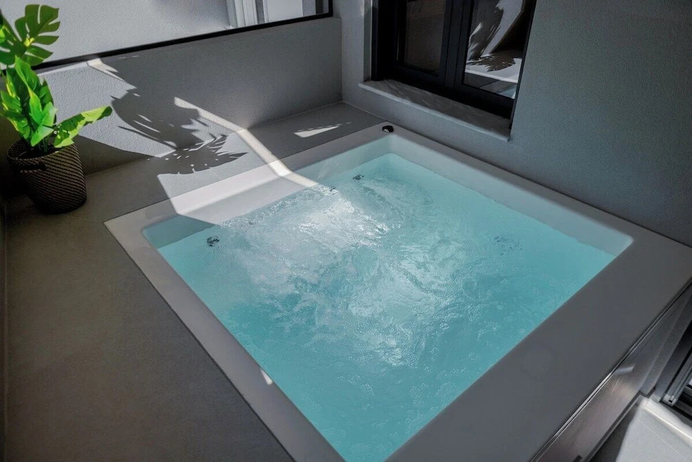 G B Urban Spa by Cretanhouses