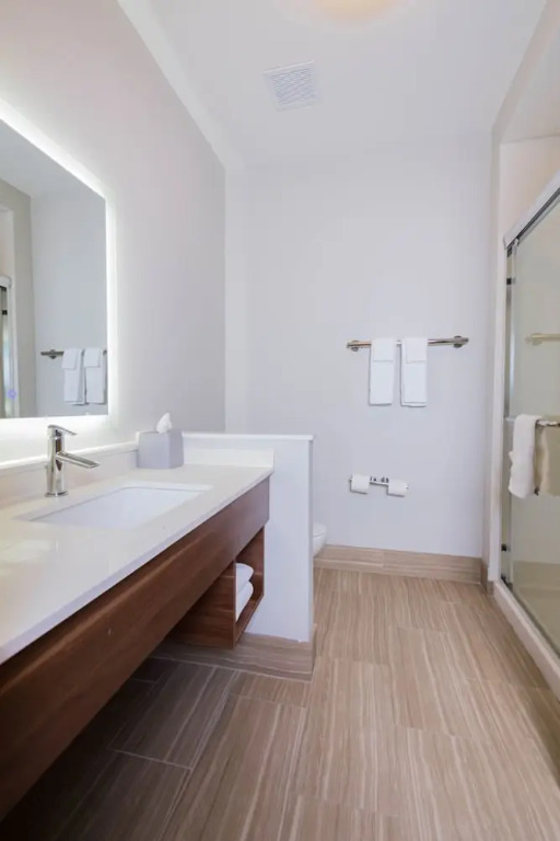 Holiday Inn Express & Suites Houston North I-45 Spring
