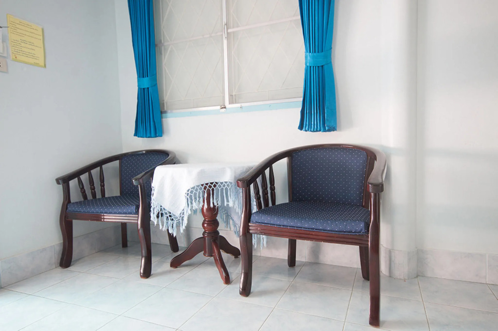 Cha-Am Little Shop & Resort