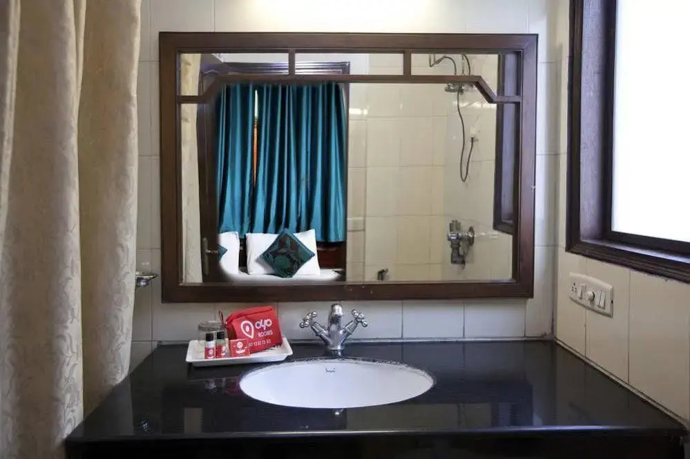 OYO Rooms C R Park