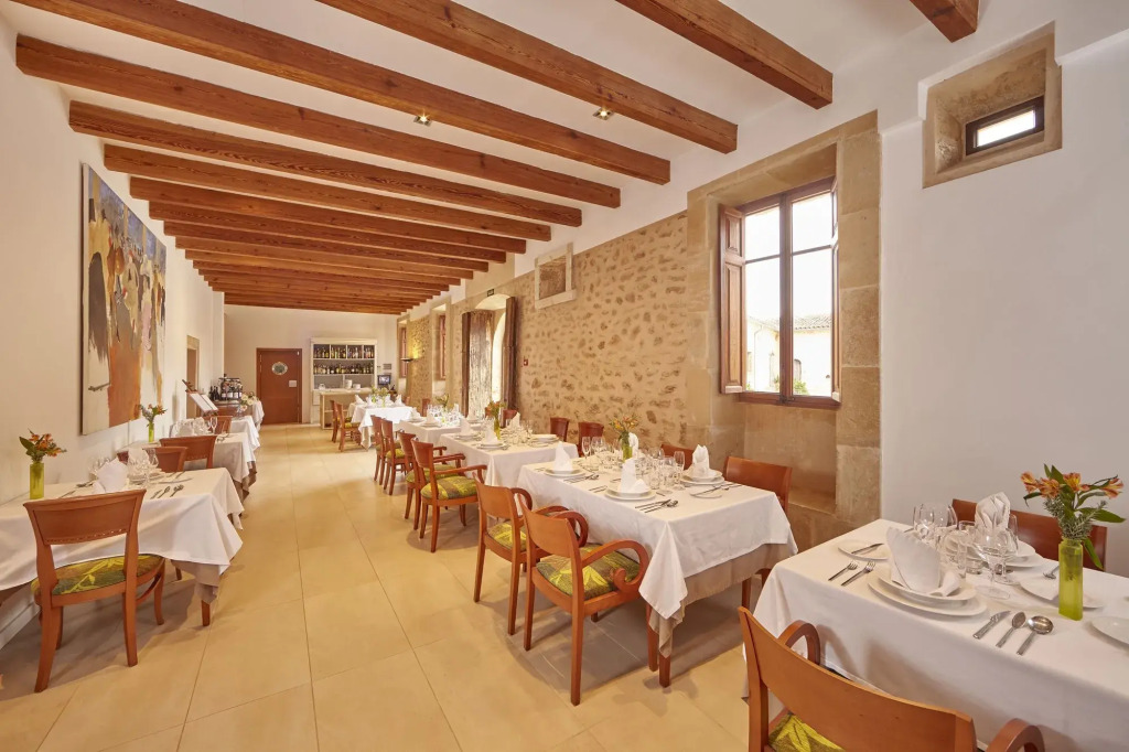 Bennoc Petit Hotel