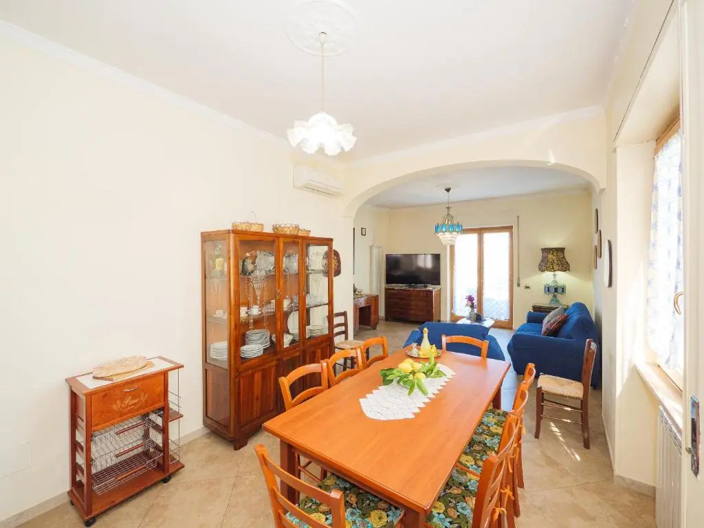 ARANCI 67 - convenient apartment in Sorrento centre