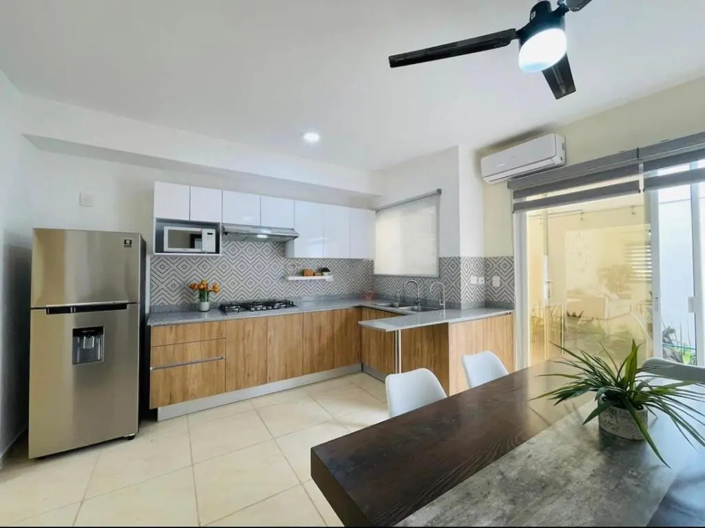 Hermosa casa para familias grandes/12 personas