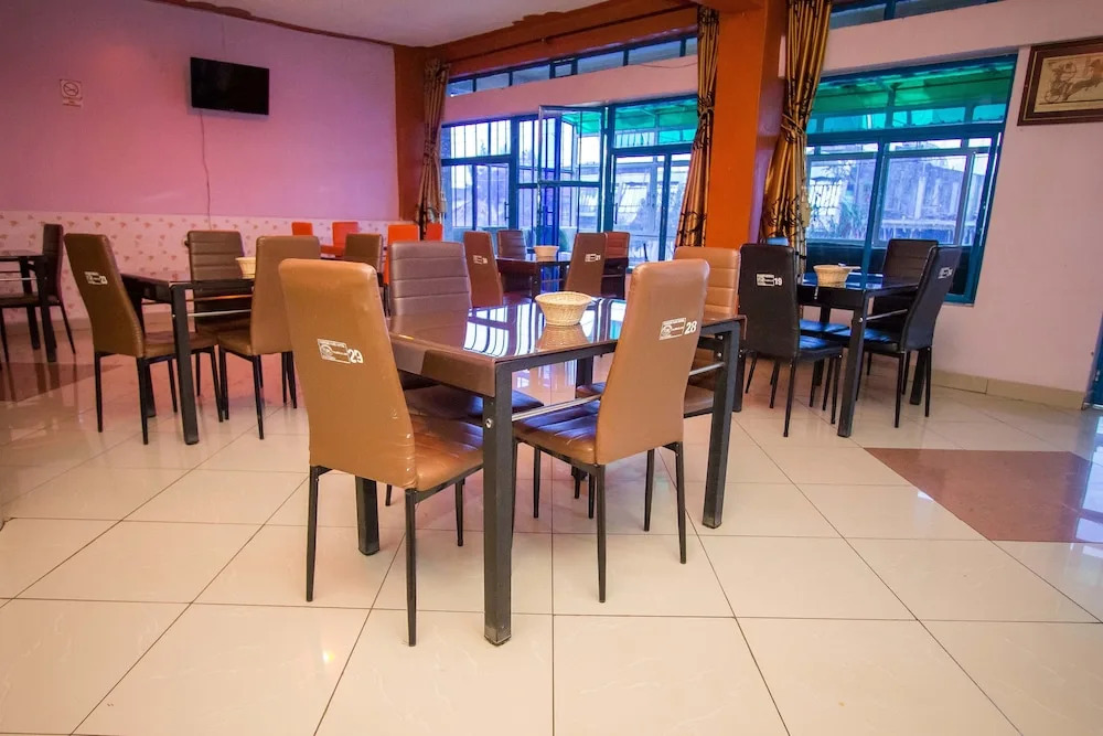 Viewers Park Hotel
