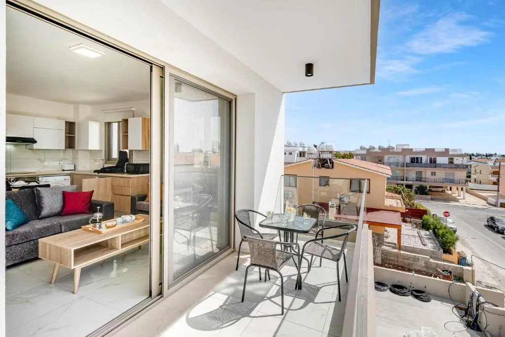Adolina One Bedroom Apartment 104 by Ezoria