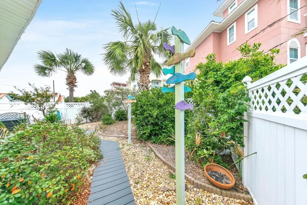 Blue Turtle Beach House