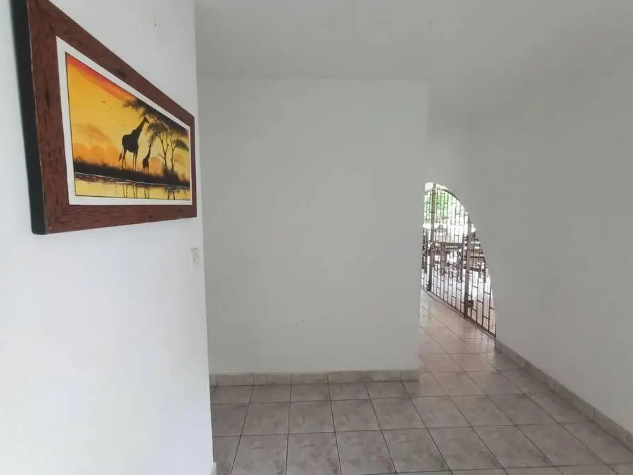 Kivulini House Diani 5 bedroom with pool