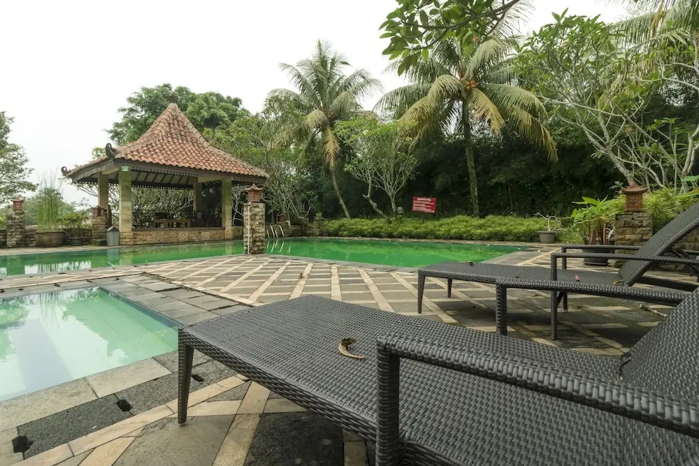 RedDoorz @ Desa Cijulang Sentul
