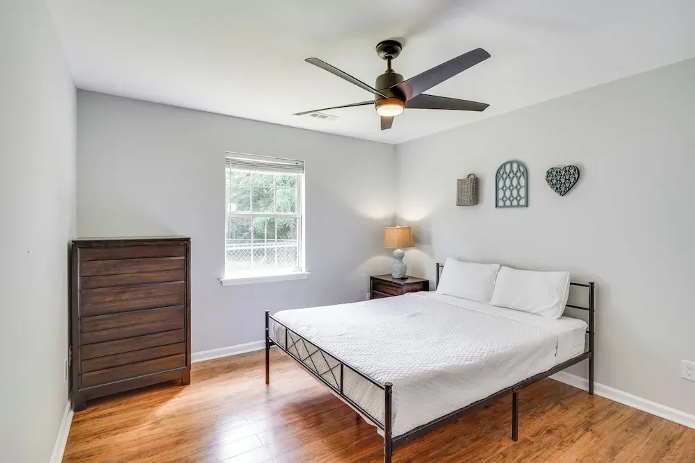 2 Mi to Dtwn Durham: Home Near Universities