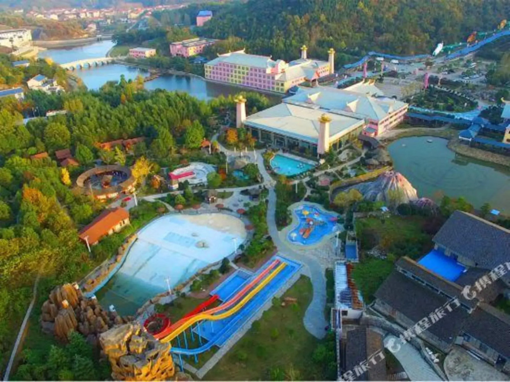 Xiyouji Park Holiday Hotel