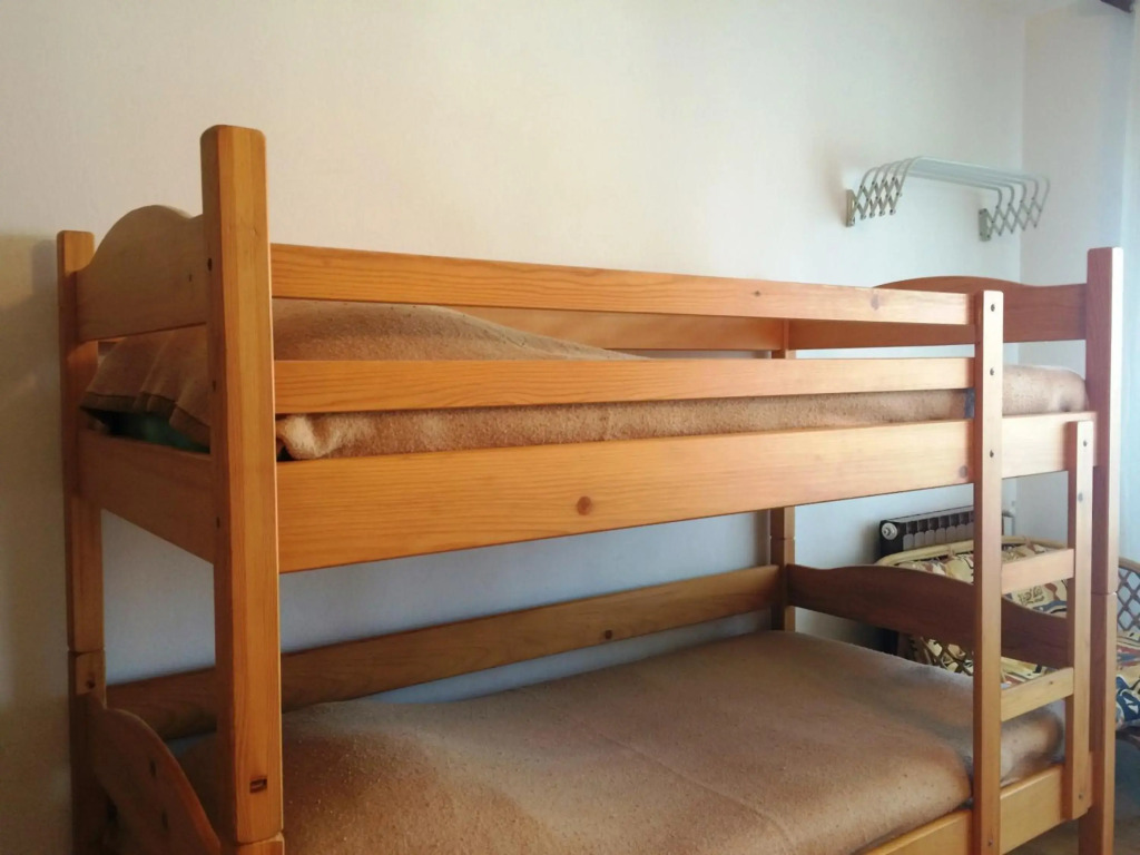Rooms and apartment Ana