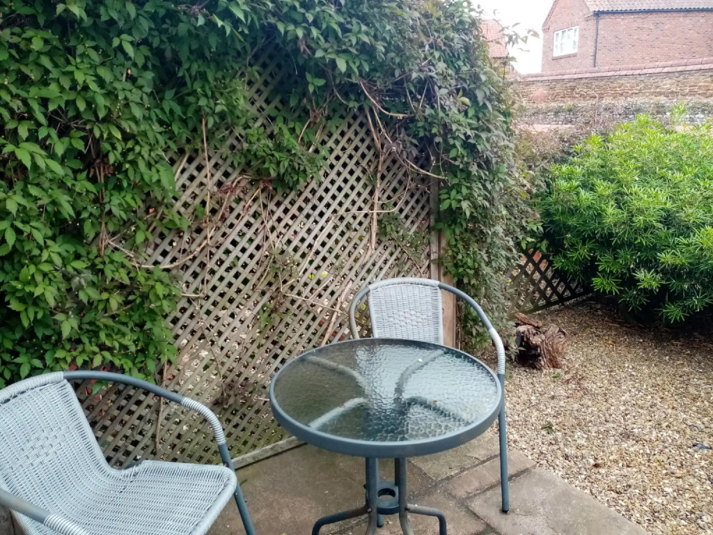 Walnut Corner