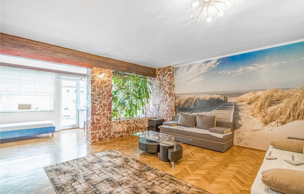 Awesome Apartment in Gdynia With Wifi and 2 Bedrooms