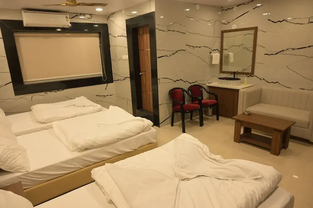 Hotel SLR Grand Haven