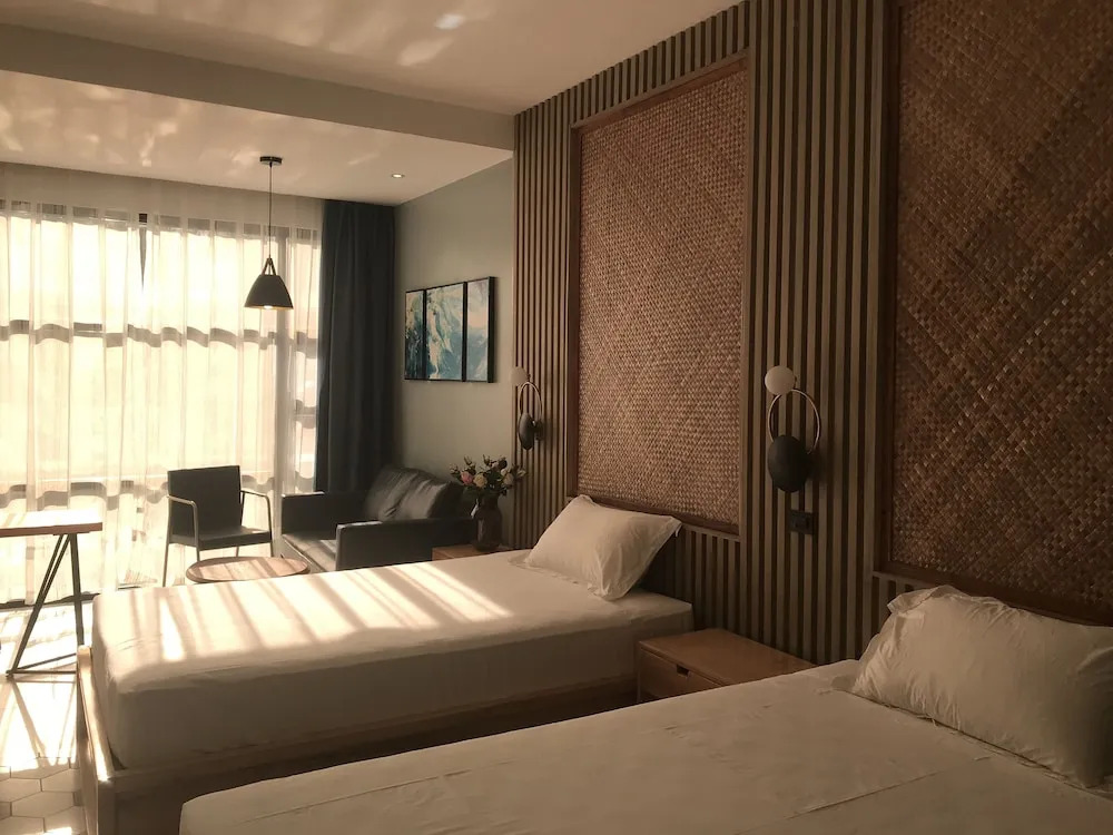 Only Seed Resort
