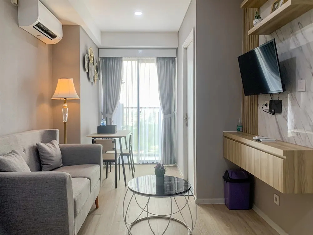 Nice And Strategic 2Br At 16Th Floor Daan Mogot City Apartment