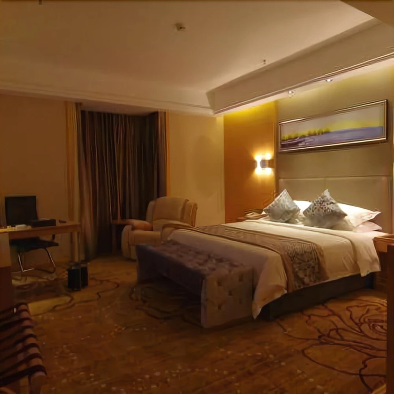 Yijia Mingren Hotel
