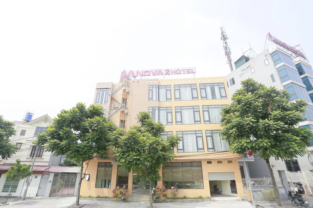 Anova 2 Hotel
