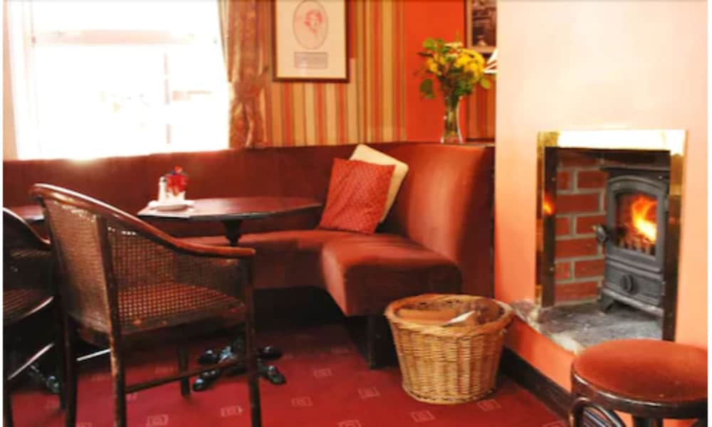Caseys Hotel