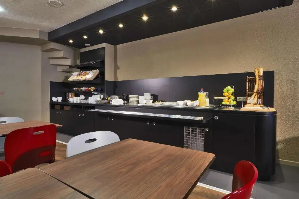Campanile PRIME - Paris Levallois-Perret
