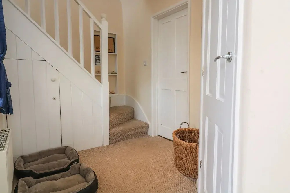 1 Bailey's Cottage