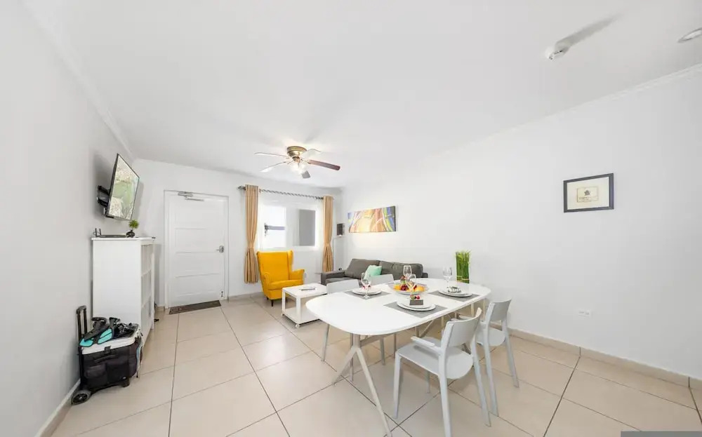 Lovely 1br1ba Condo Walk to Beach Pool BBQ