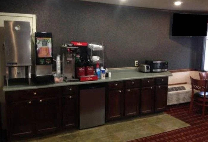 Amerivu Inn & Suites - Helen - Downtown