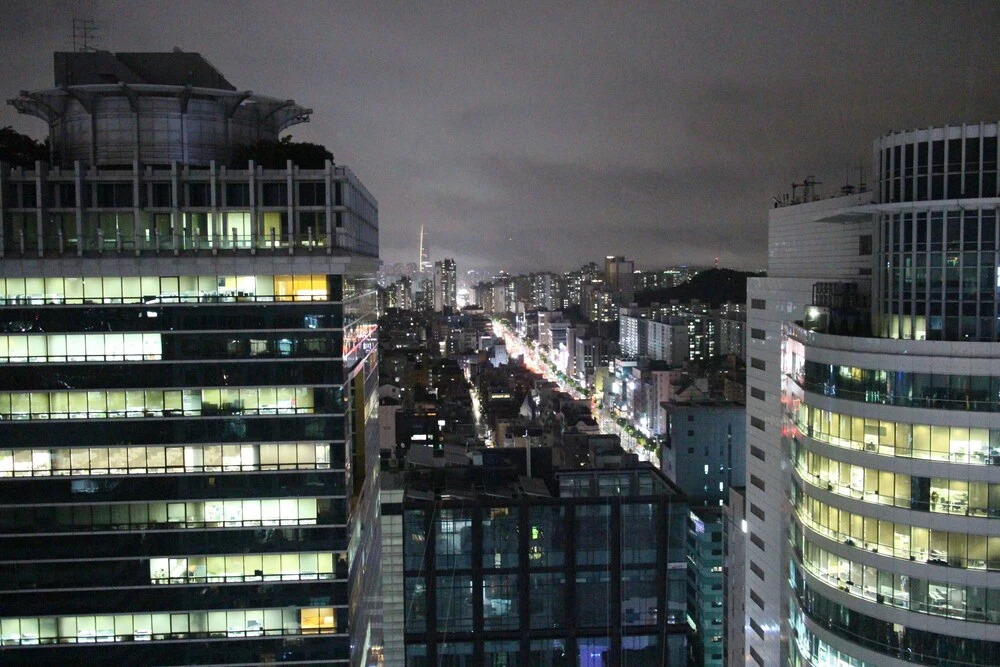 Jia's Spacious Sky Loft