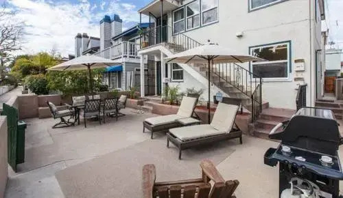 Surfcomber Vacation Rentals - Island Court