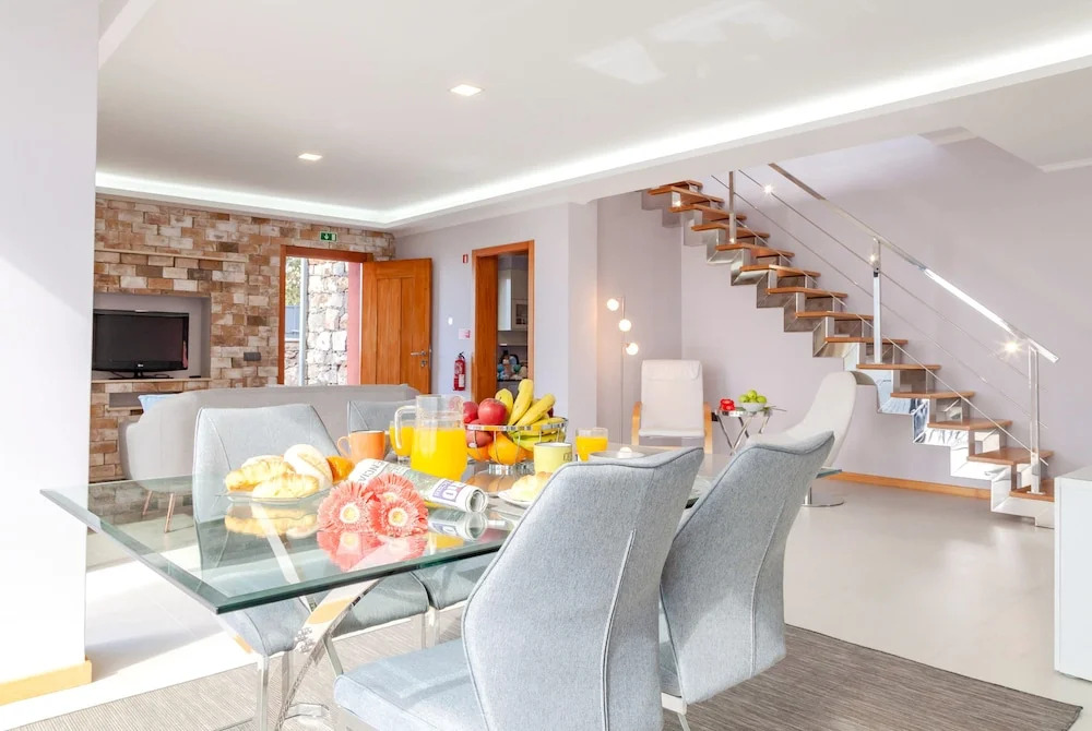 Casa Sol by MHM