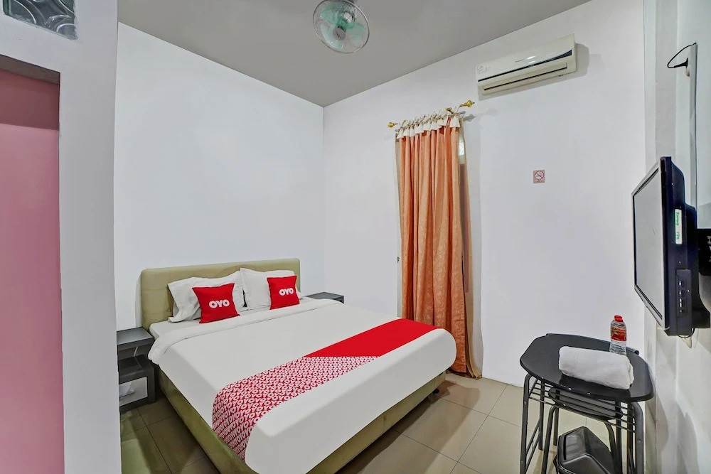 Asri Residence near Jalan Iskandar Muda Medan Mitra RedDoorz