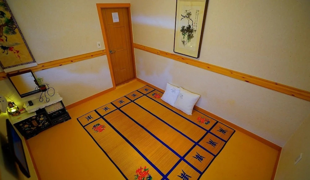 Norijam Hanok Traditional House One