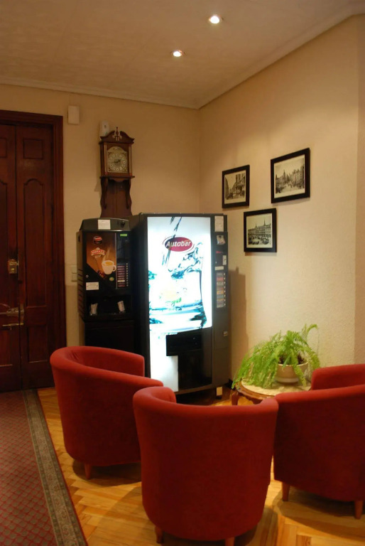 Hostal Avenida