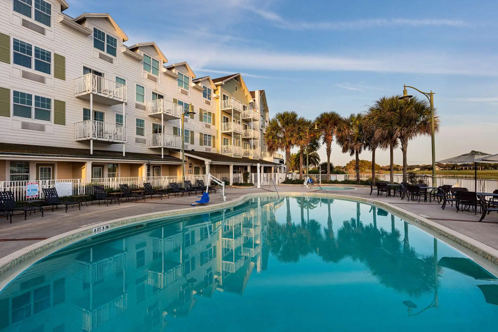 The Waterfront Inn