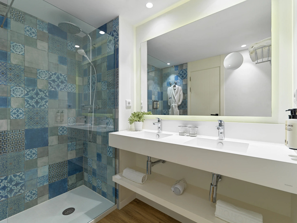 Отель H10 Casa del Mar