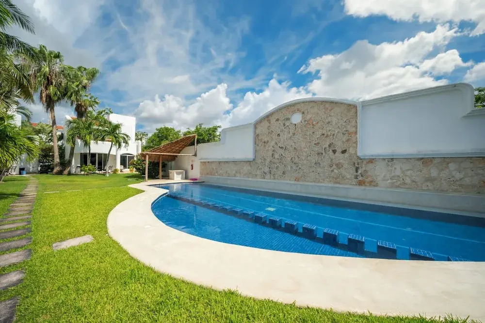 3 Bedroom villa with pool - Mayamar G9