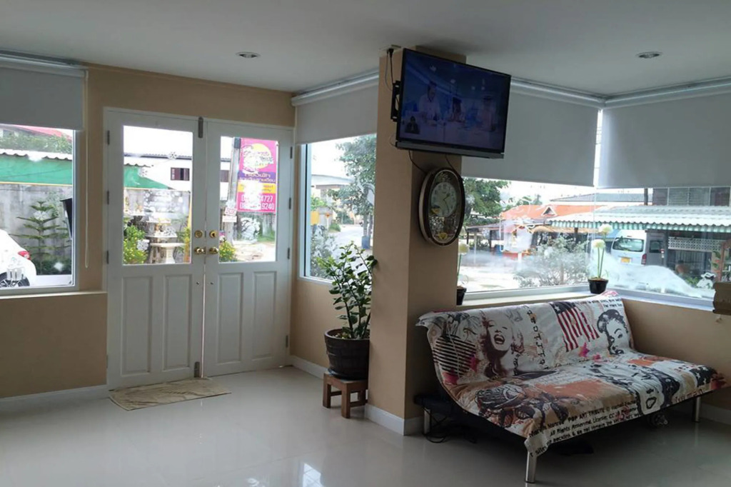 OYO 75389 Pandora house