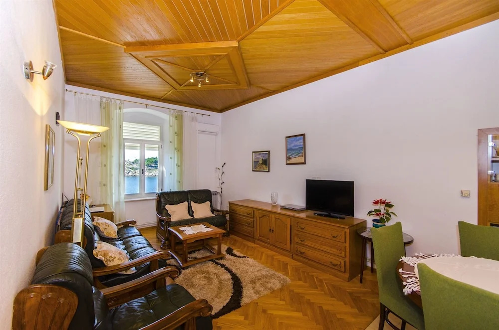 Apartment Jadranka