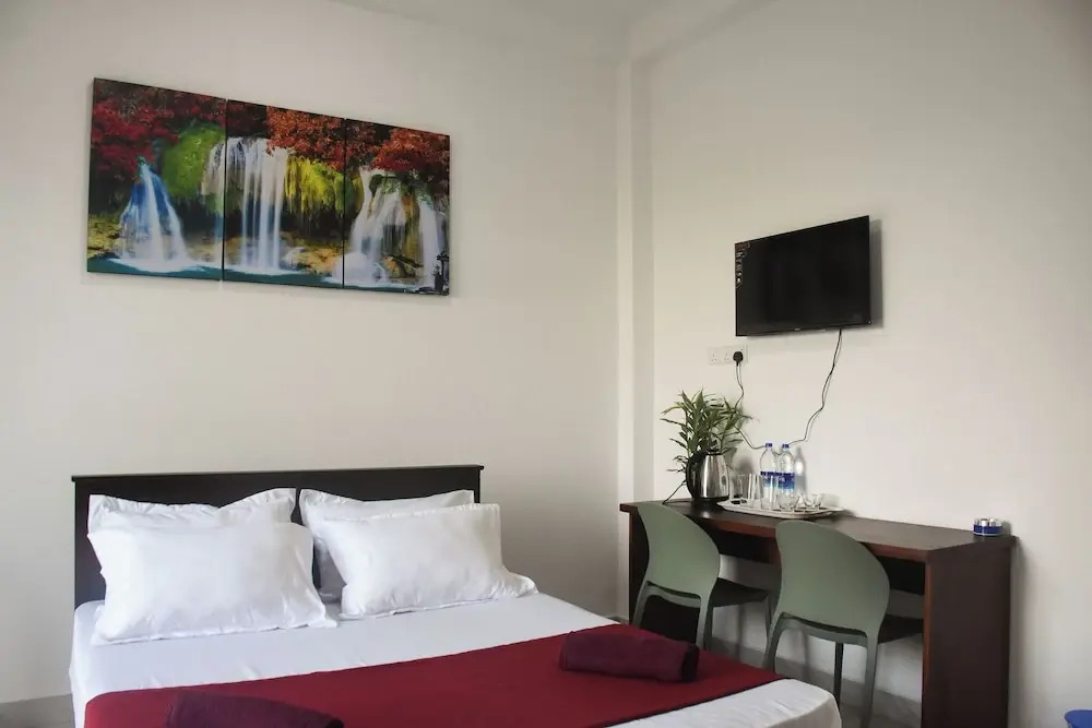 The Regent Grand Hotel - Galle Face