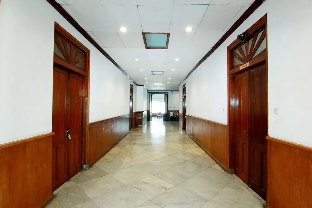 Hotel Limaran 1
