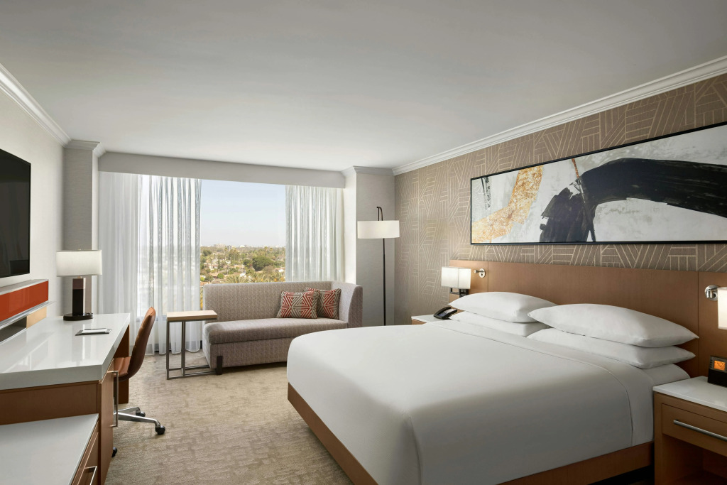 Delta Hotels by Marriott Anaheim Garden Grove