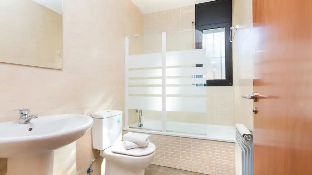 Camelia in Llafranc With 4 Bedrooms and 3 Bathrooms