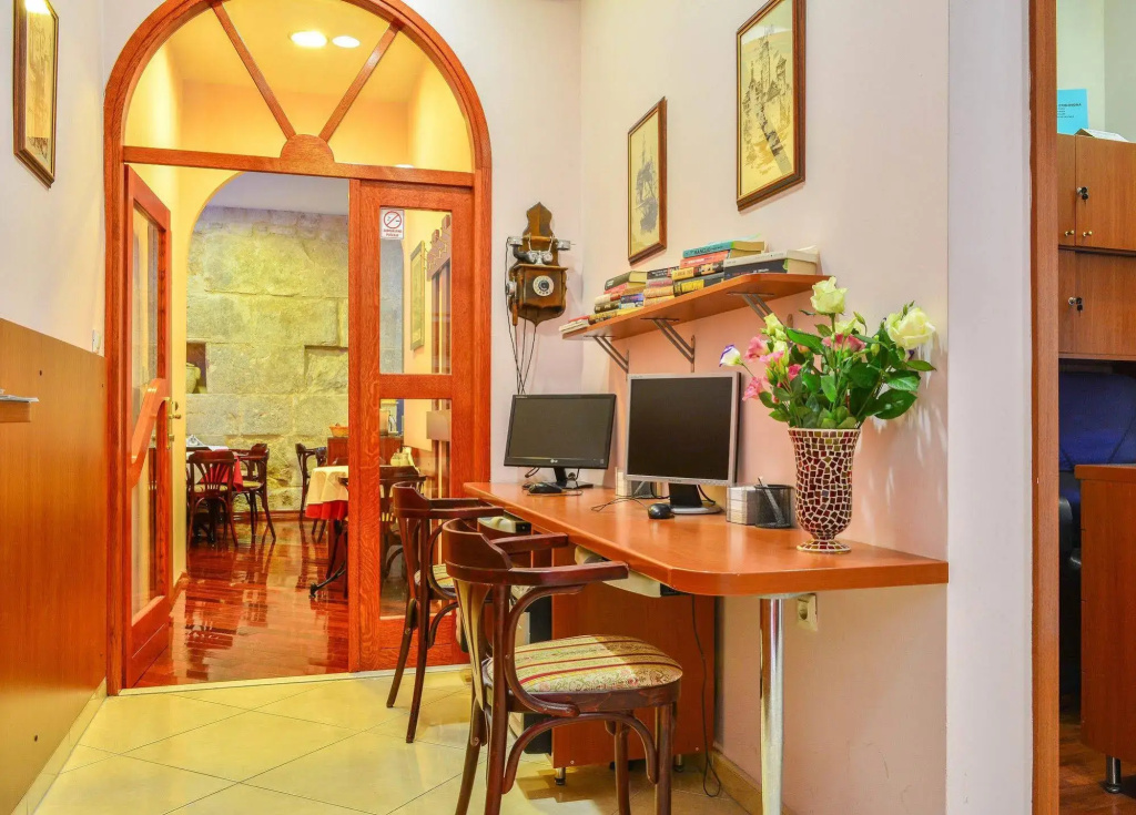 Hotel Kastel 1700
