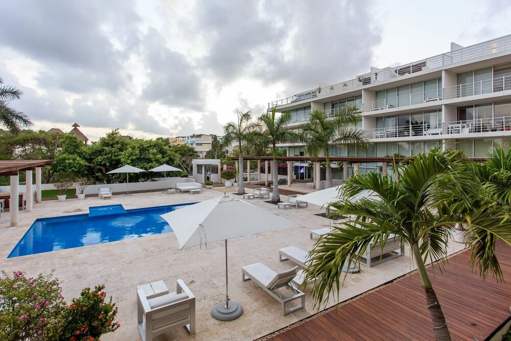 Magia Beachside Apartment by BVR