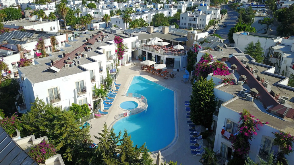 Serpina Hotel
