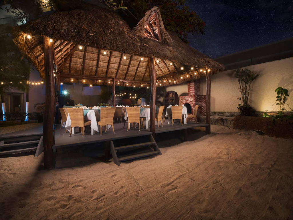 El Cid La Ceiba Beach