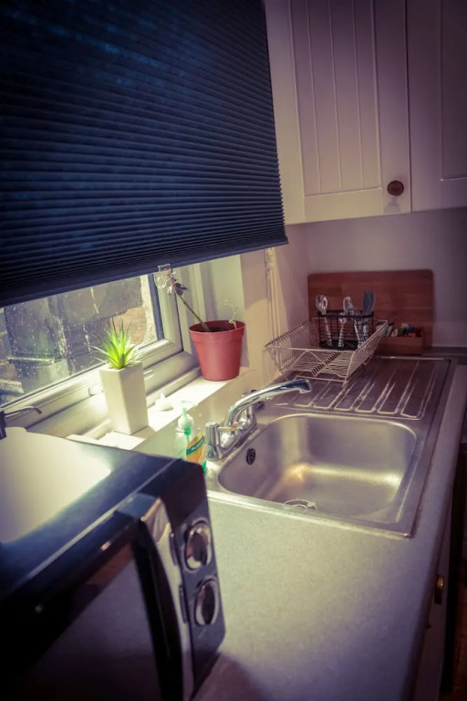 Warren st Apt