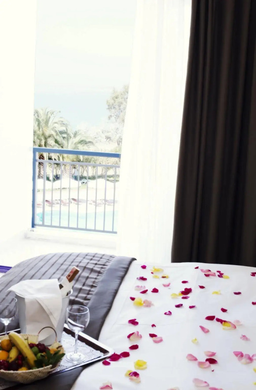 Le Monde Beach Resort & Spa