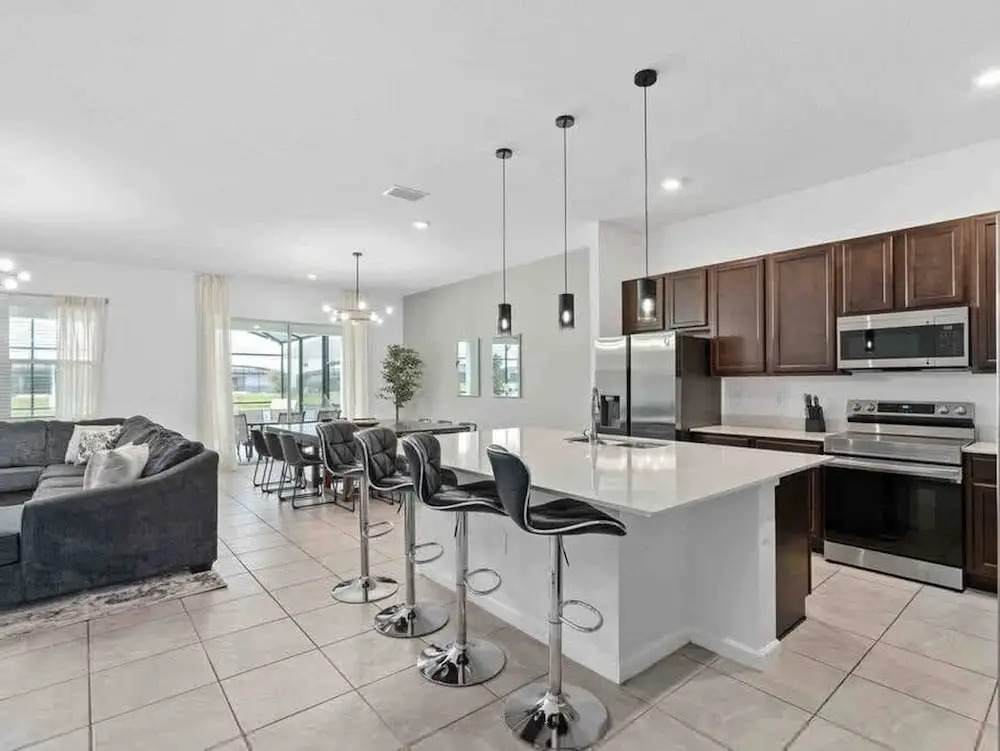 Ultimate Group Mansion 12br Pool and Disney